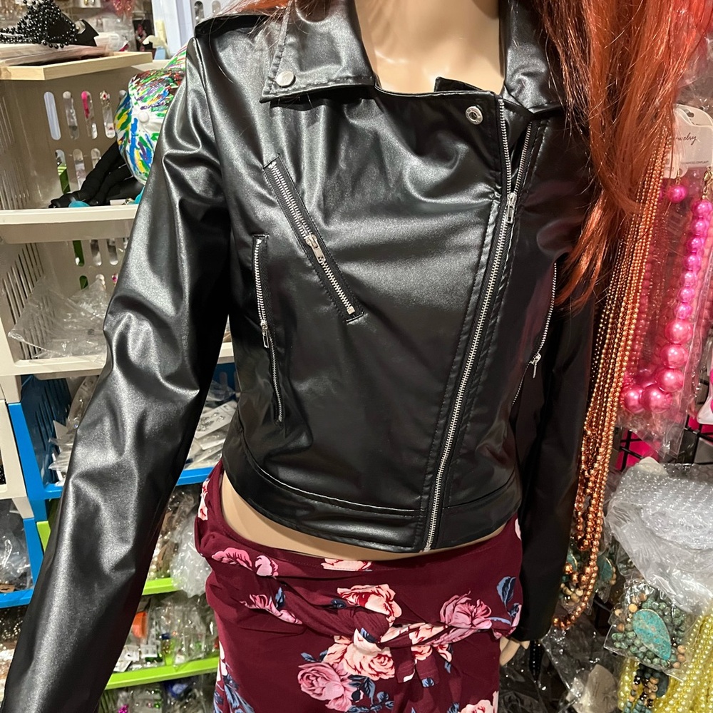 Black Jacket Leather Vegan Statement Medium Women… - image 4